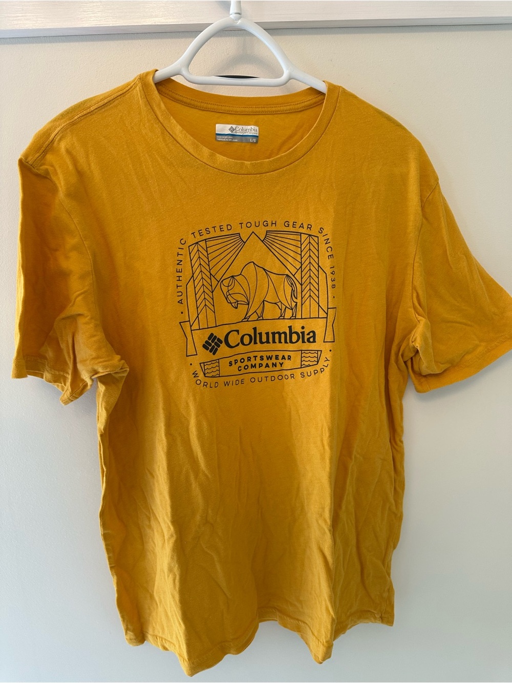 Columbia Men's Mustard Graphic Short-Sleeve Tee with Bear Logo